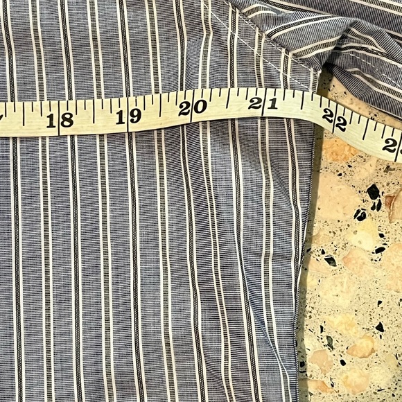 Classic and Stylish The Perfect Match: Sovereign Code Men's Vast N Buttons Shirt - Picture 7 of 16